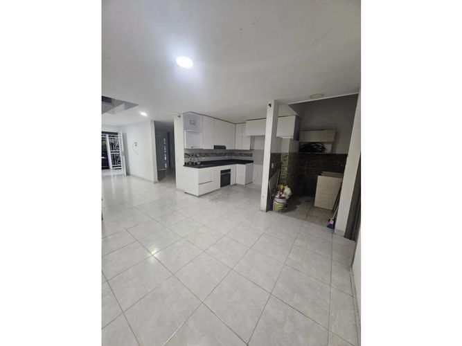 Casa de 4 alcobas en venta en Valle Del Lili, Cali, 160 m² · foto 6 de 24
