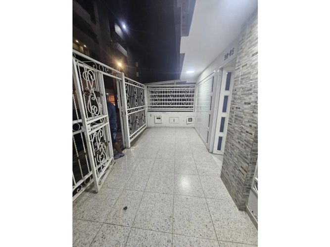 Casa de 4 alcobas en venta en Valle Del Lili, Cali, 160 m² · foto 9 de 24