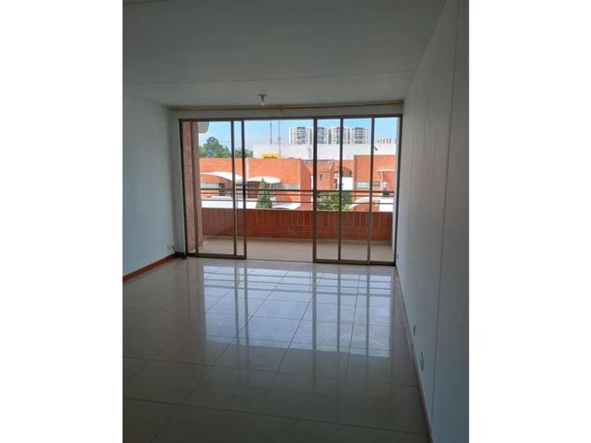 Apartamento de 3 alcobas en venta en Valle Del Lili, Cali, 92 m² · foto 6 de 21