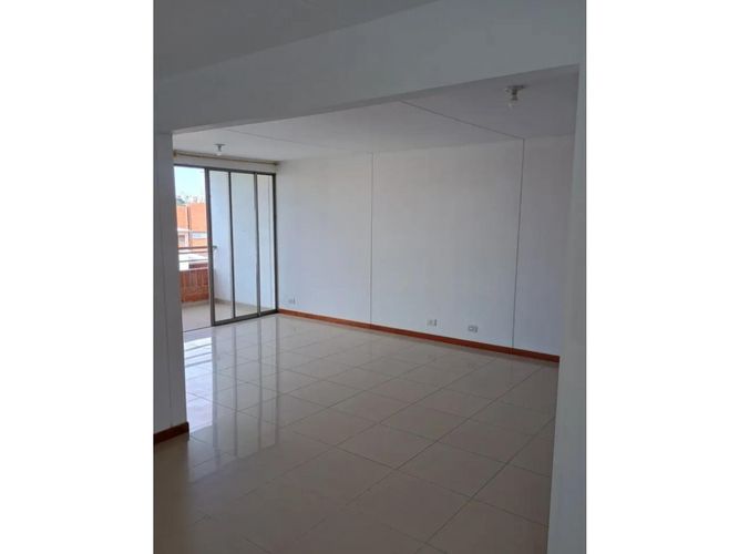 Apartamento de 3 alcobas en venta en Valle Del Lili, Cali, 92 m² · foto 8 de 21