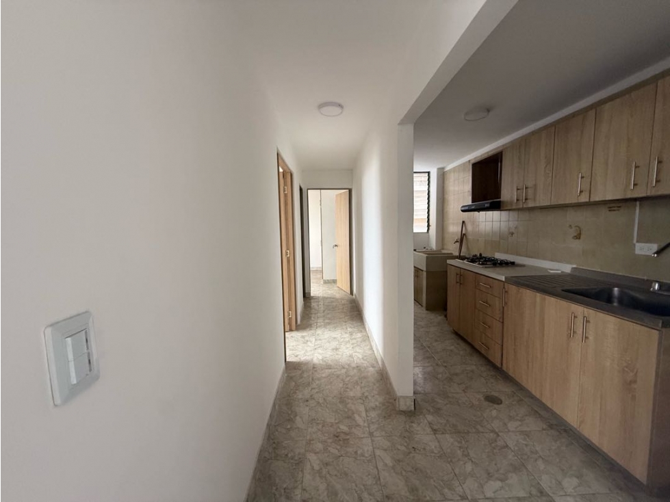 Apartamento en venta en Miraflores, Cali · foto 2 de 11