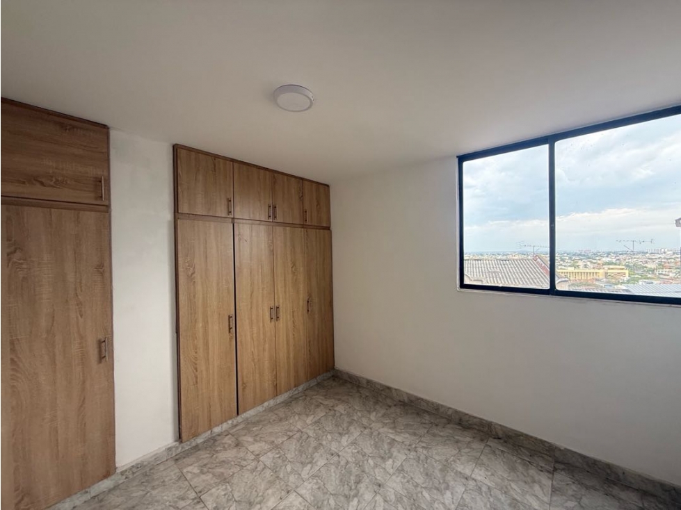 Apartamento en venta en Miraflores, Cali · foto 4 de 11