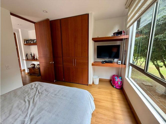 Apartamento de 3 alcobas en venta en Colina Campestre, Bogotá, 135 m² · foto 8 de 24