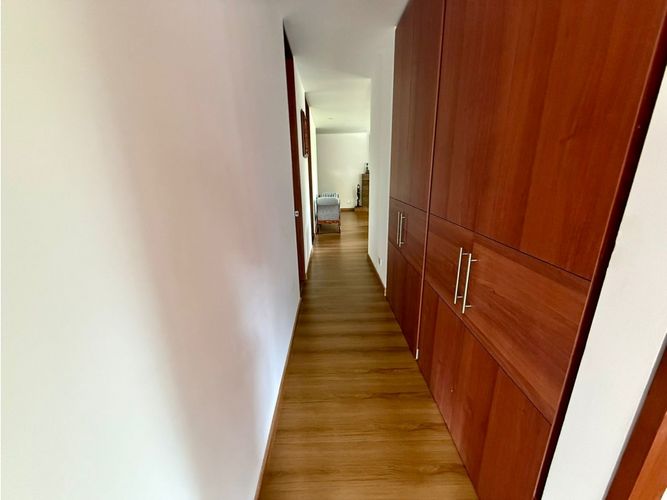 Apartamento de 3 alcobas en venta en Colina Campestre, Bogotá, 135 m² · foto 11 de 24
