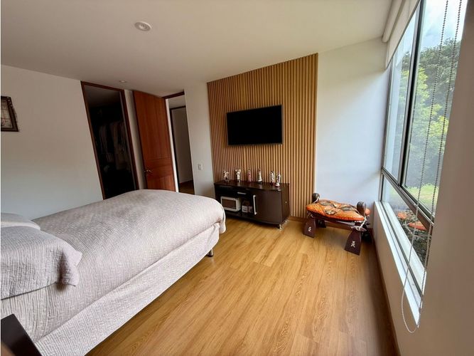 Apartamento de 3 alcobas en venta en Colina Campestre, Bogotá, 135 m² · foto 19 de 24