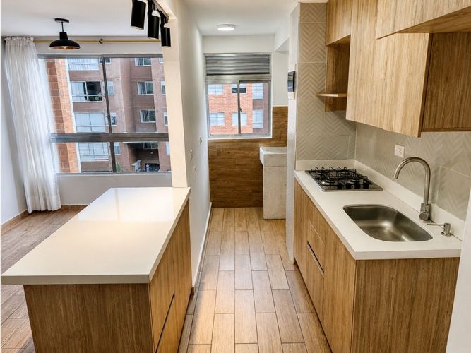 Apartamento de 2 alcobas en venta en La Ceja, 49 m² · foto 3 de 9