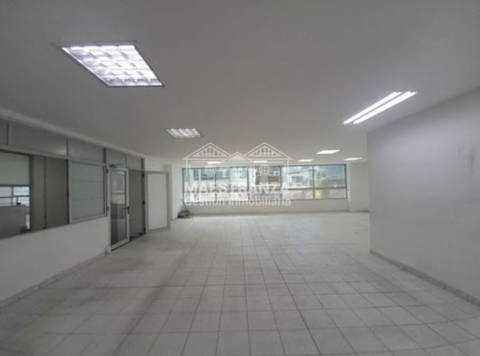 Local en arriendo en Perez, Bello, 468 m² · foto 2 de 24