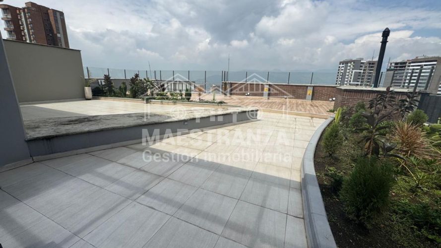 Local en arriendo en Altos Del Poblado, Medellín, 530 m² · foto 4 de 8