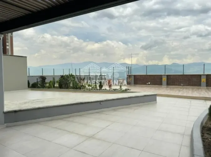 Local en arriendo en Altos Del Poblado, Medellín, 530 m² · foto 7 de 8