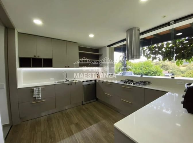 Casa de 3 alcobas en venta en Vilachuaga, Rionegro, 360 m² · foto 8 de 24