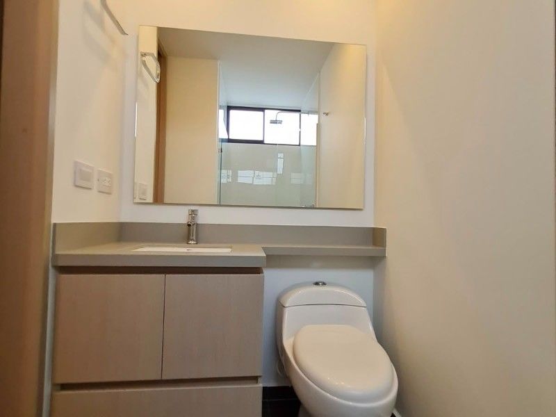 Apartamento en venta en El Poblado, Medellín · foto 16 de 18