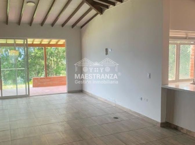 Casa de 4 alcobas en venta en Altavista, Medellín, 1000 m² · foto 3 de 16