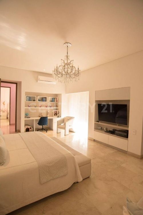 Casa de 4 alcobas en venta en La Flora, Cali, 436 m² · foto 18 de 21