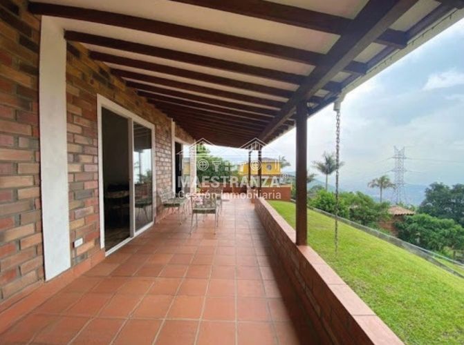 Casa de 4 alcobas en venta en Altavista, Medellín, 1000 m² · foto 15 de 16