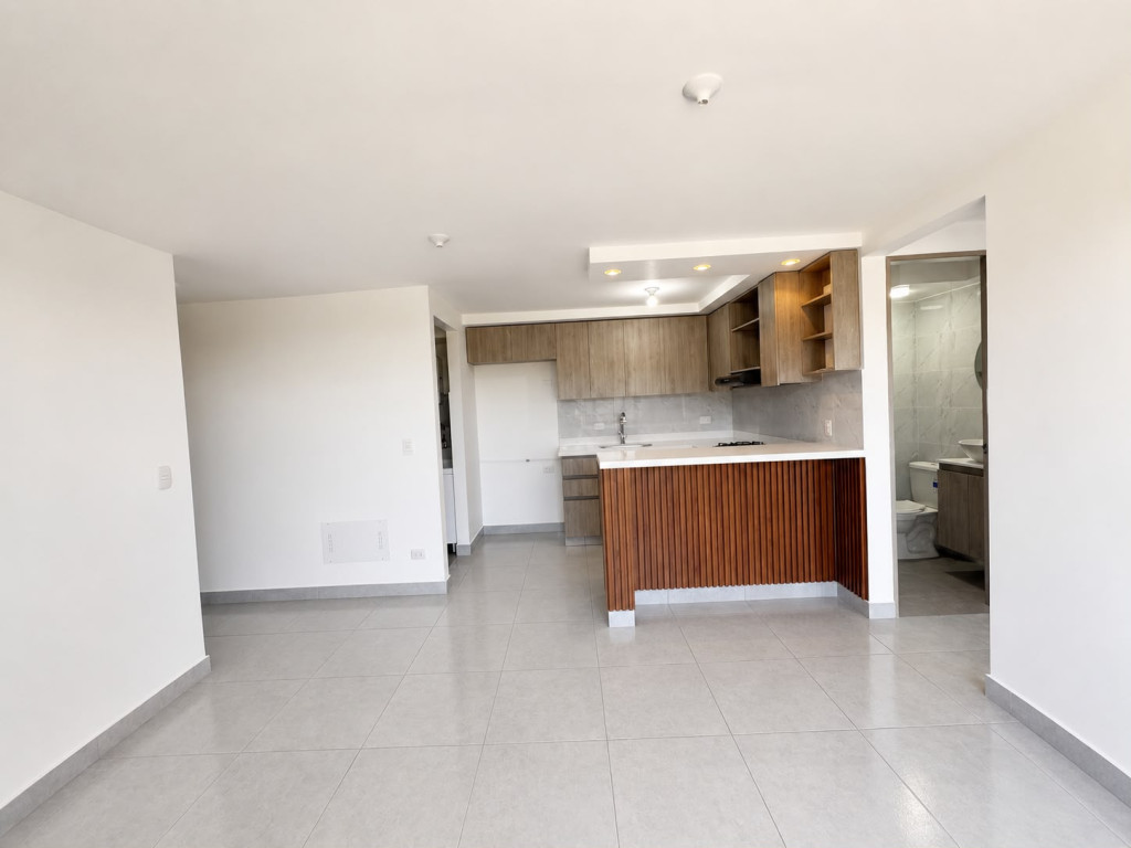 Apartamento en arriendo en Cimarronas, Rionegro · foto 3 de 13