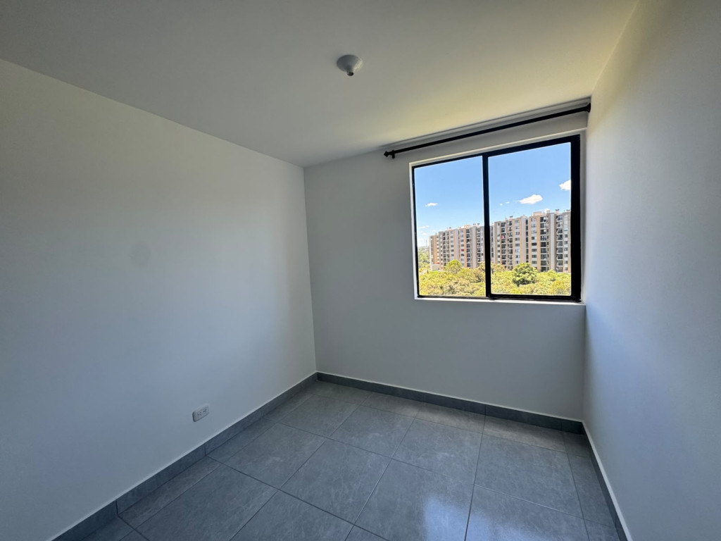 Apartamento en arriendo en Cimarronas, Rionegro · foto 7 de 13