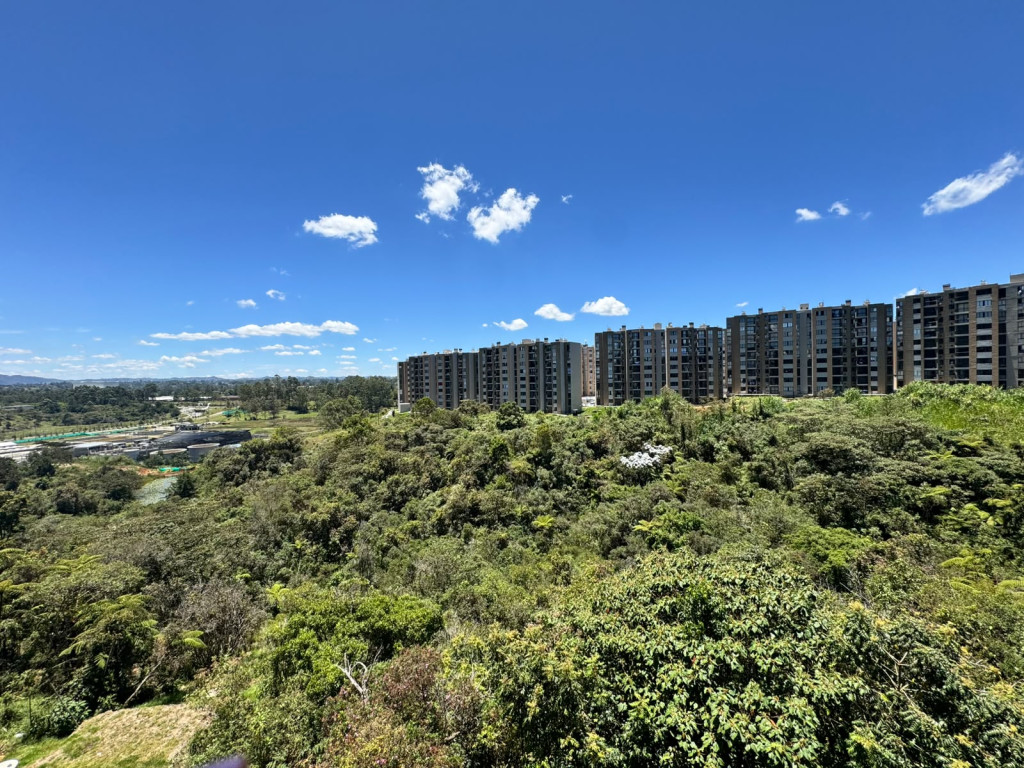 Apartamento en arriendo en Cimarronas, Rionegro · foto 13 de 13