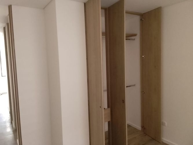Apartamento de 2 alcobas en venta en La Laguna Fontibon, Bogotá, 56 m² · foto 12 de 14