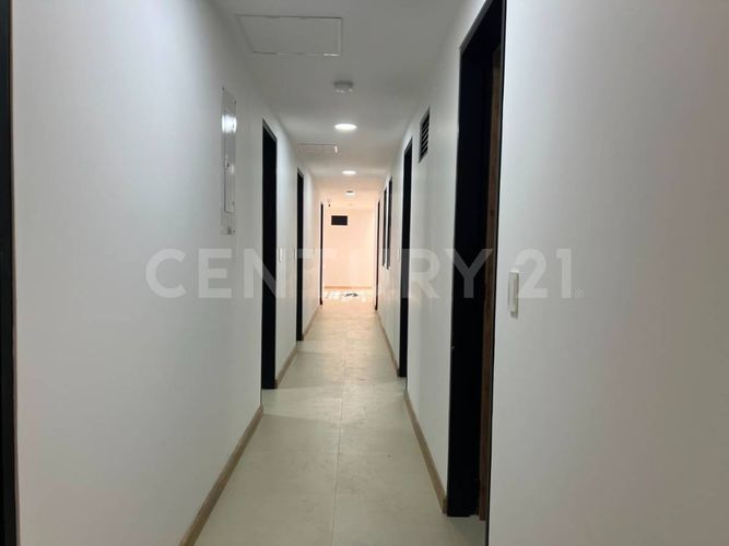 Edificio en arriendo en Maizaro, Villavicencio, 700 m² · foto 8 de 12