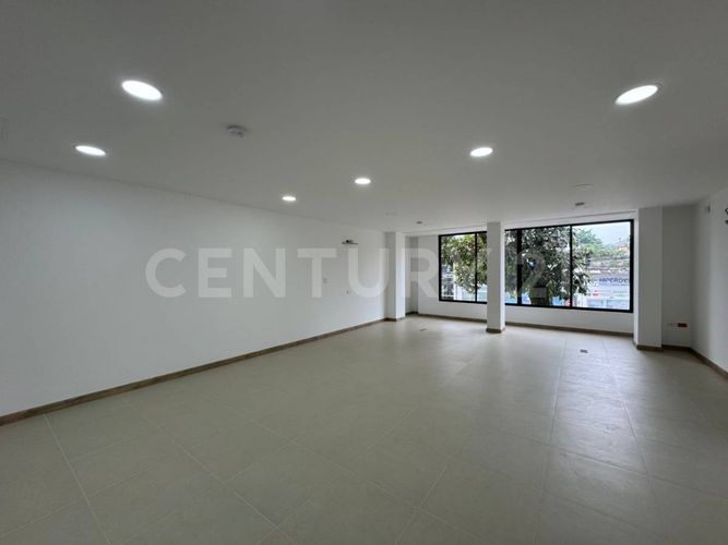Edificio en arriendo en Maizaro, Villavicencio, 700 m² · foto 6 de 12