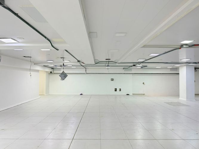 Local en arriendo en Cristo Rey, Medellín, 460 m² · foto 8 de 19