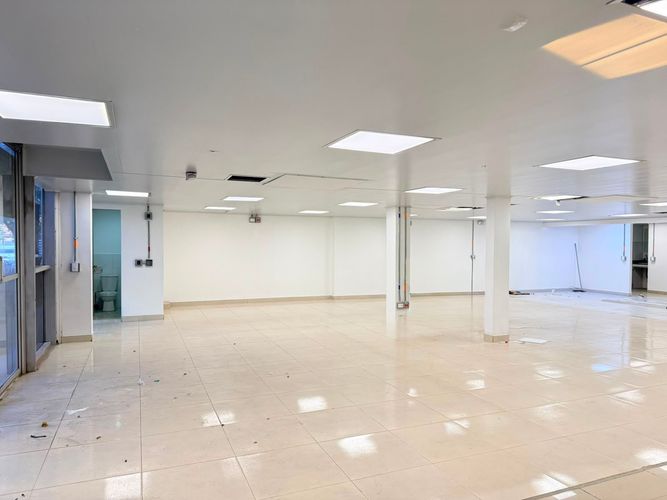 Local en arriendo en Cristo Rey, Medellín, 460 m² · foto 5 de 19
