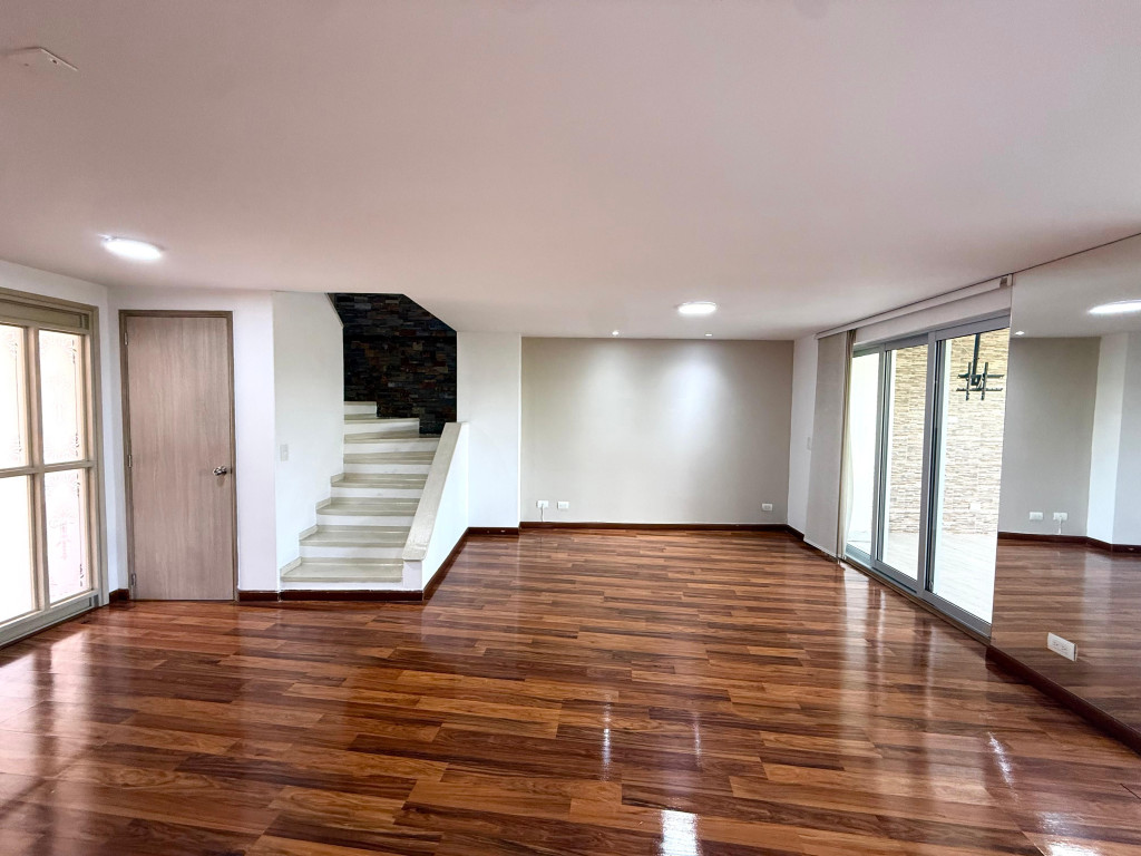 House for rent in Loma del Chocho, Envigado
