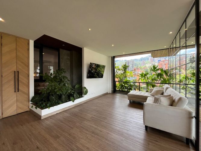 Apartamento de 3 alcobas en venta en Las Lomas, Medellín, 242 m² · foto 6 de 22