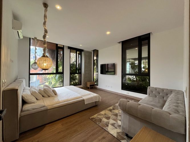 Apartamento de 3 alcobas en venta en Las Lomas, Medellín, 242 m² · foto 7 de 22
