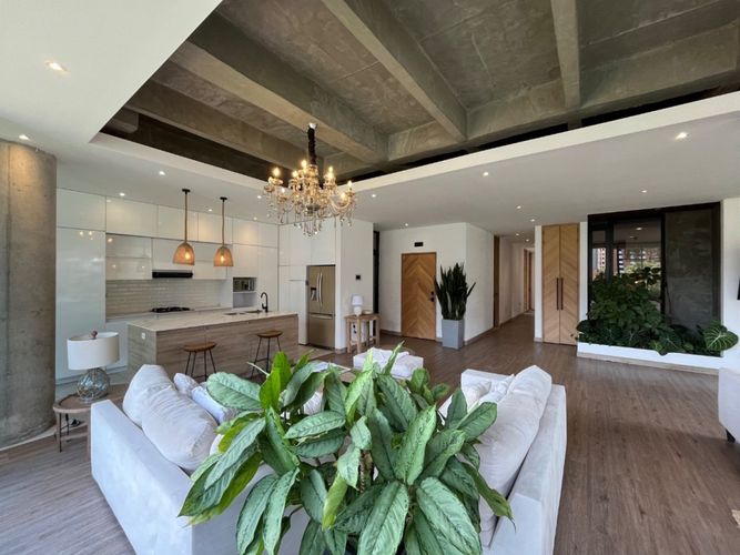 Apartamento de 3 alcobas en venta en Las Lomas, Medellín, 242 m² · foto 9 de 22