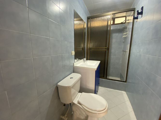 Casa de 7 alcobas en venta en Alhambra, Bogotá, 550 m² · foto 8 de 21