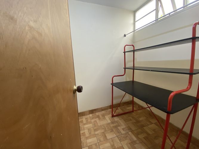 Casa de 7 alcobas en venta en Alhambra, Bogotá, 550 m² · foto 10 de 21