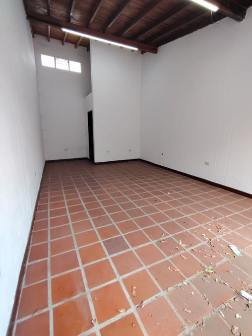 Oficina en arriendo en La Playa, Cúcuta, 30 m² · foto 4 de 6