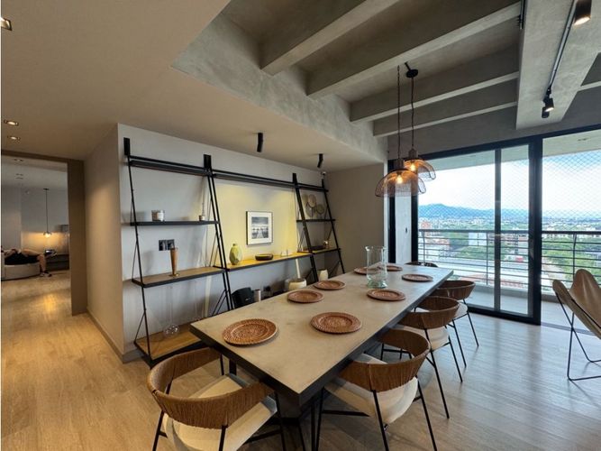 Apartamento de 3 alcobas en venta en Quintas De Don Simon, Cali, 460 m² · foto 4 de 23