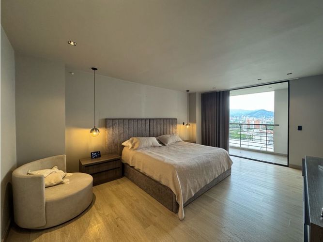 Apartamento de 3 alcobas en venta en Quintas De Don Simon, Cali, 460 m² · foto 8 de 23