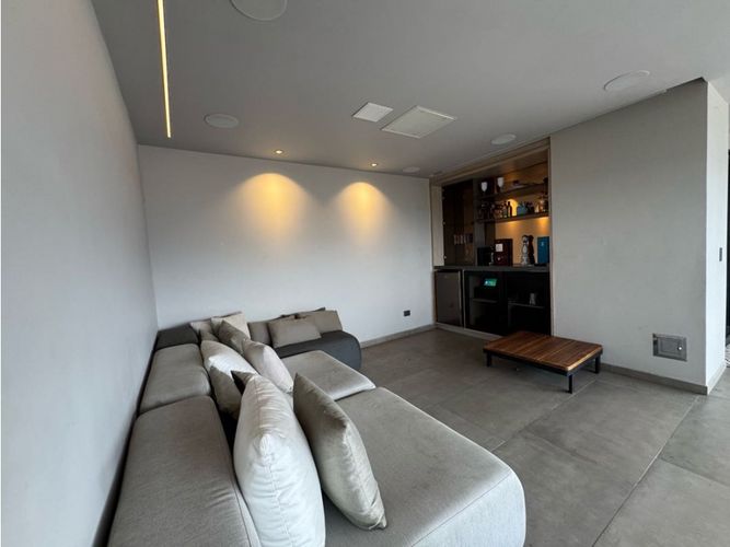 Apartamento de 3 alcobas en venta en Quintas De Don Simon, Cali, 460 m² · foto 14 de 23