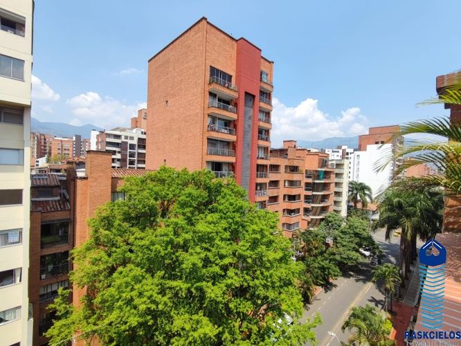 Apartamento de 3 alcobas en venta en La Castellana, Medellín, 200 m² · foto 20 de 20