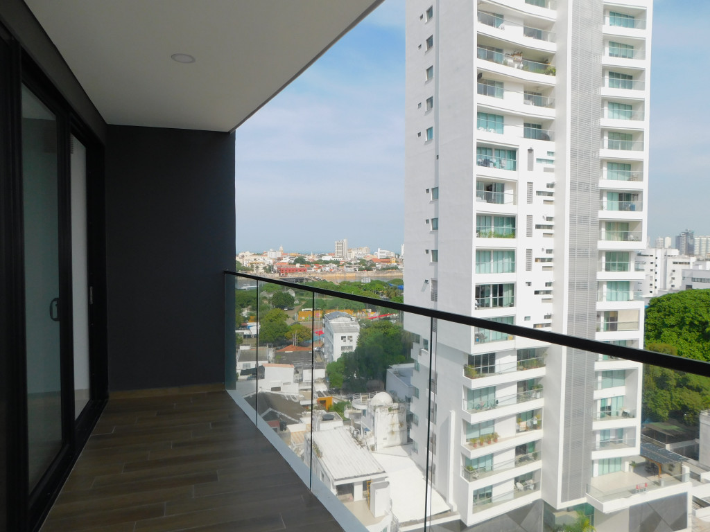 Apartamento en arriendo en Manga, Cartagena · foto 12 de 24