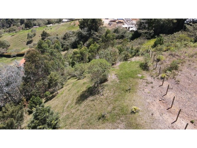 Lote en venta en Lomitas, La Ceja, 5000 m² · foto 8 de 24