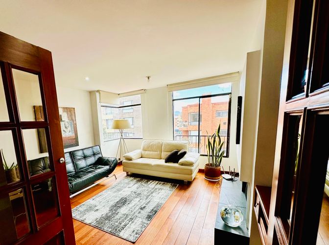 Apartamento de 6 alcobas en arriendo en San Patricio, Bogotá, 400 m² · foto 9 de 20