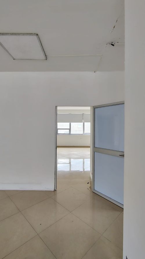 Oficina en arriendo en La Pola, Ibagué, 56 m² · foto 7 de 24
