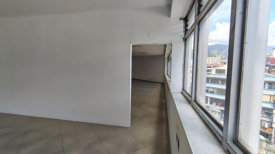 Oficina en arriendo en La Pola, Ibagué, 56 m² · foto 23 de 24
