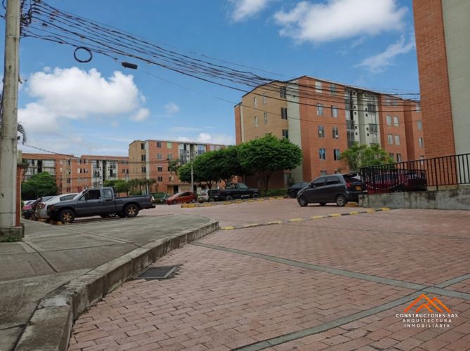 Apartamento de 3 alcobas en venta en Picaleña Y Mirolindo, Ibagué, 42 m² · foto 16 de 19