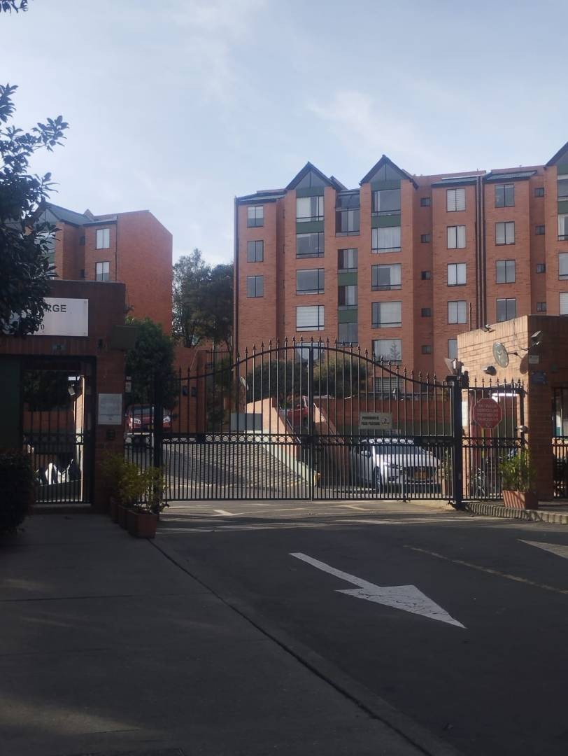Apartamento en Venta en Cerros de Niza, Bogotá