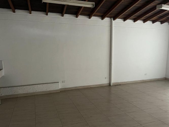 Oficina en arriendo en Camino Verde, Envigado, 120 m² · foto 4 de 15