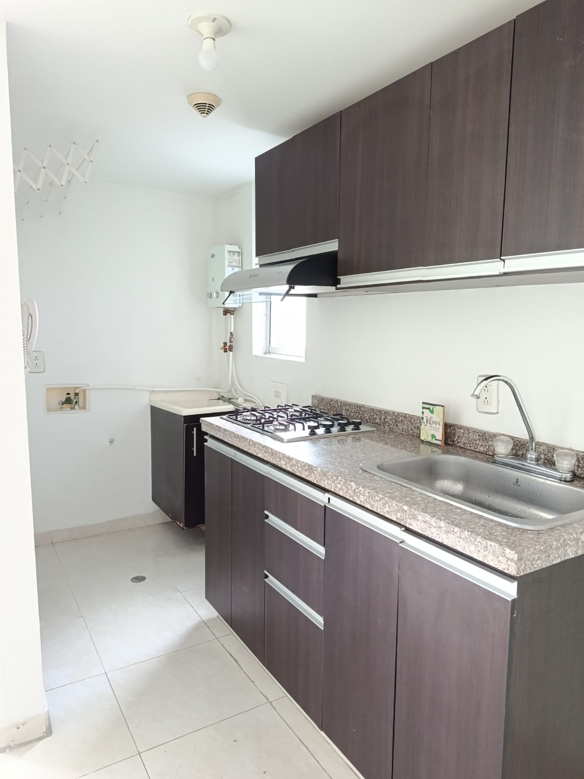 Apartamento en venta en Super Inter Avenida 19, Armenia · foto 5 de 24
