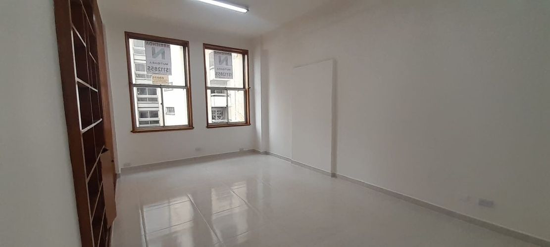 Oficina en arriendo en La Candelaria, Medellín, 38 m² · foto 2 de 10