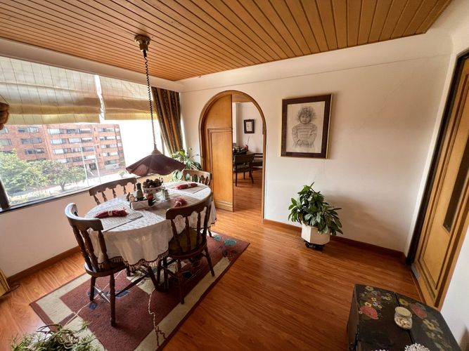Apartamento de 2 alcobas en arriendo en Santa Barbara Oriental, Bogotá, 110 m² · foto 3 de 12
