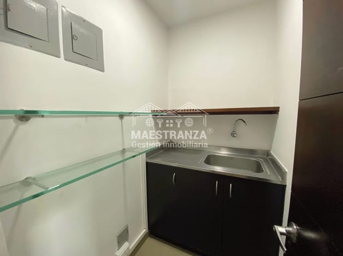 Oficina en arriendo en Los Balsos, Medellín, 52 m² · foto 10 de 10