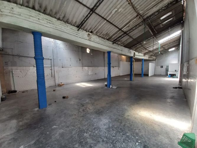 Bodega en arriendo en Villa Colombia, Cali, 380 m² · foto 8 de 18